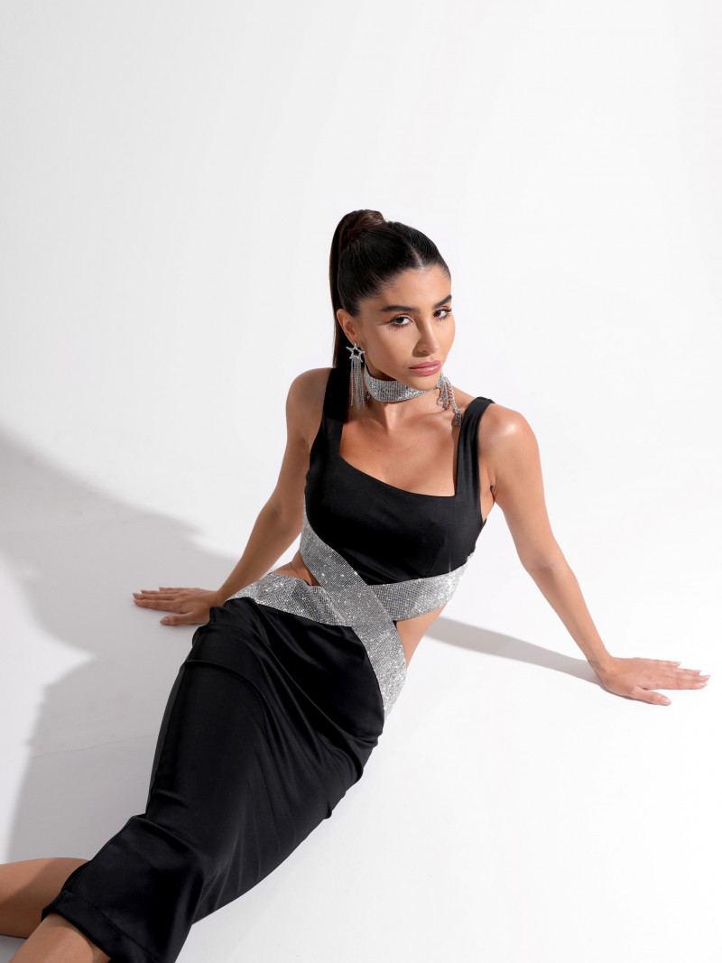 Glam Hollow Hot Diamond Sleeve - Women Formal Wear H&M review and price